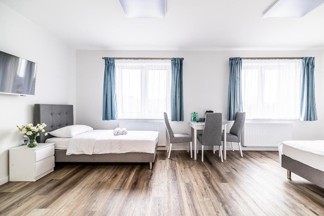 קילצה Expo Hostel מראה חיצוני תמונה